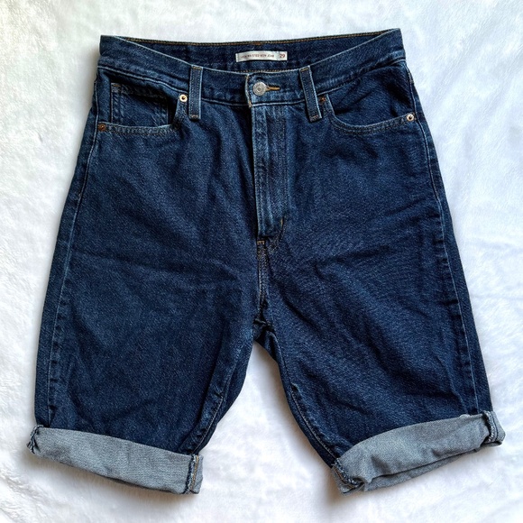 Levi's Pants - Levi's High Waisted Mom Jean Rolled Jorts
